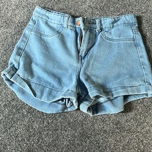 Light wash a blue shorts from forever 21 size medium in women’s
